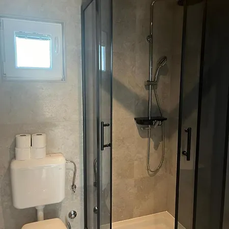 Апартаменты Robinson House Galia